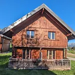 Moeki Acces Piscine Sauna Сasa de vacaciones Les Déserts