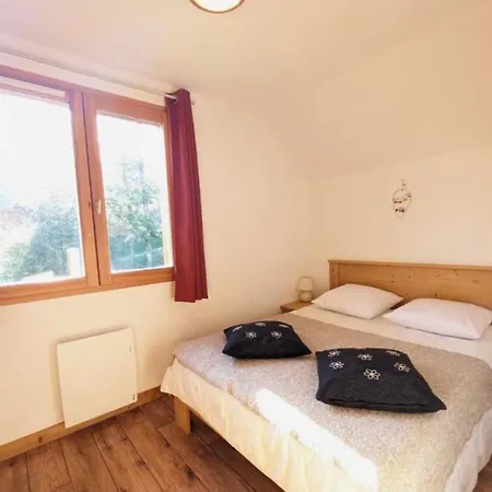 Moeki Acces Piscine Sauna Holiday home Les Deserts (Savoie)